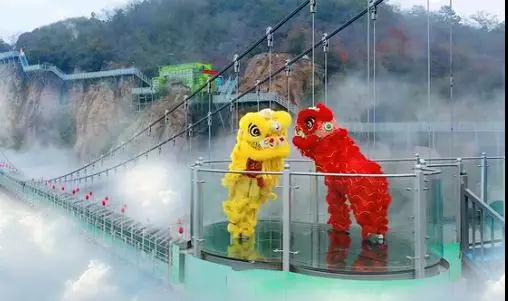 新年新挑戰(zhàn)！馬仁奇峰新玻璃橋更長、更高、更透明、更刺激！